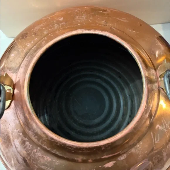 Vintage Revere Copper Tea Kettle with Black Handle - Picture 3 of 16